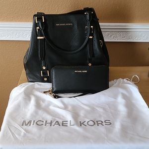 Michael Kors Handbag and Wallet